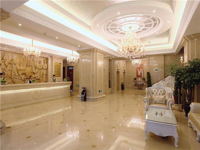 Vienna International Hotel Changzhou Railway Station Exterior photo